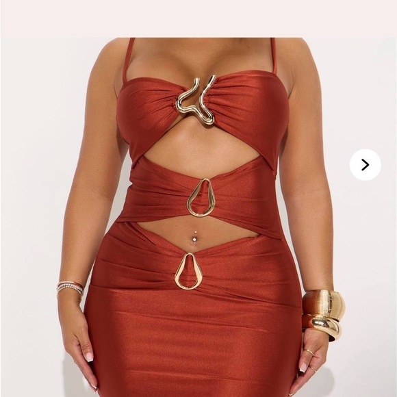 Fashion Nova Dresses & Skirts - Fashion Nova Burnt Orange Mini Dress - XS 🧡